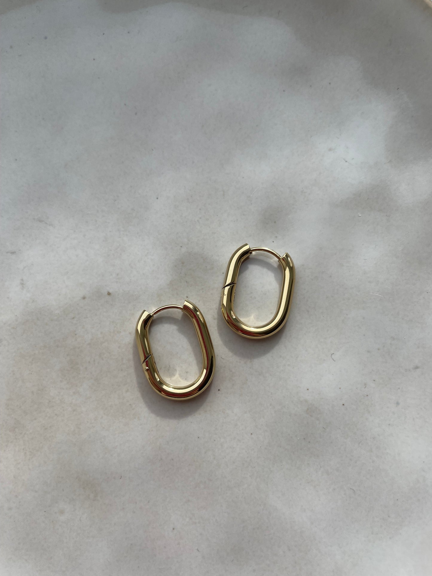 Oval hoops medium