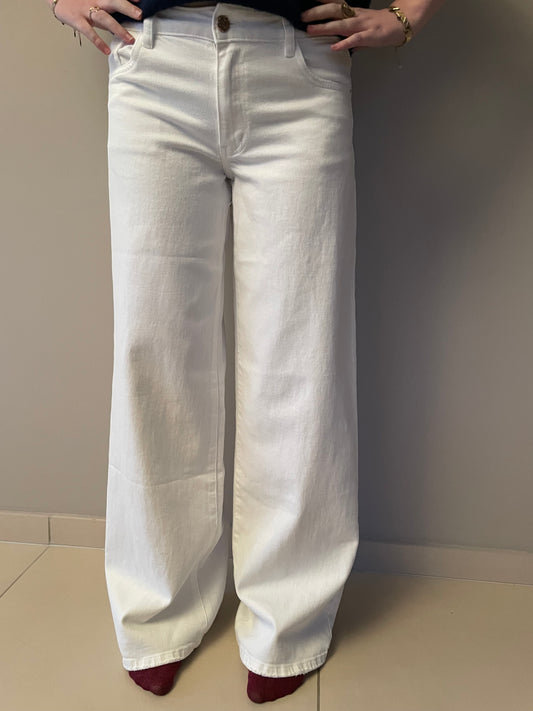 Low waisted jeans white