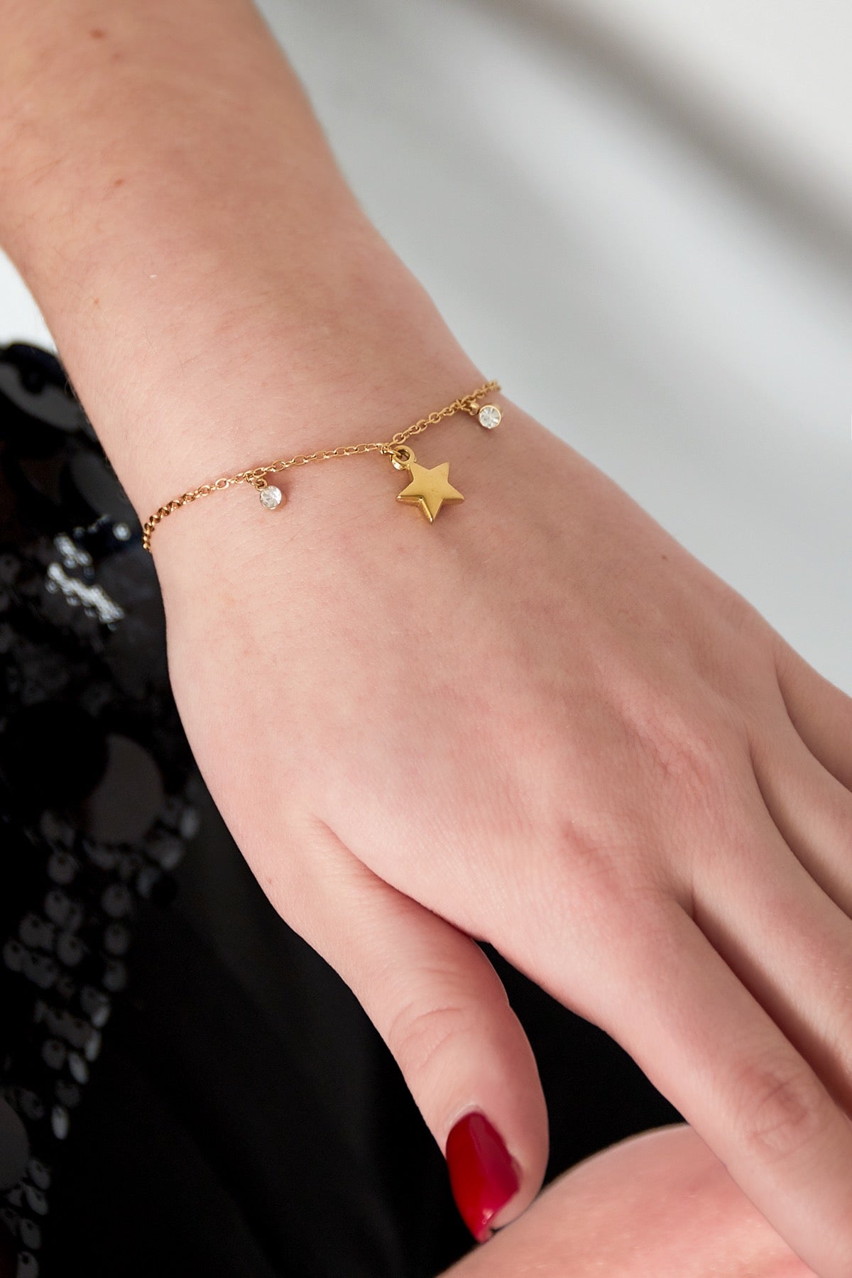 Star bracelet gold