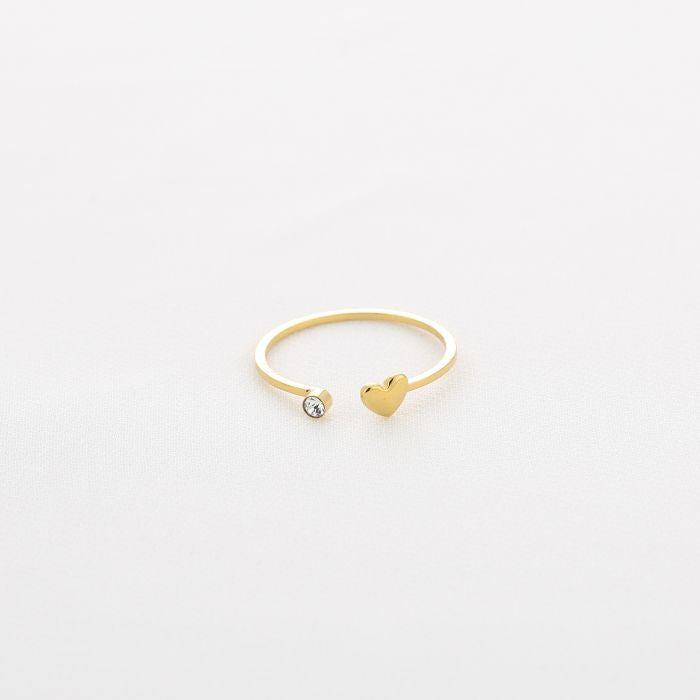 Mini heart diamond ring gold