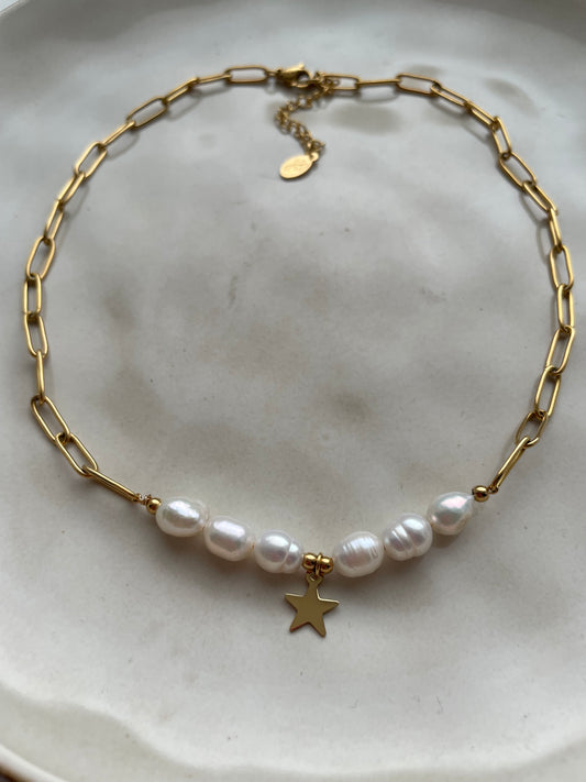 Star pearl necklace gold